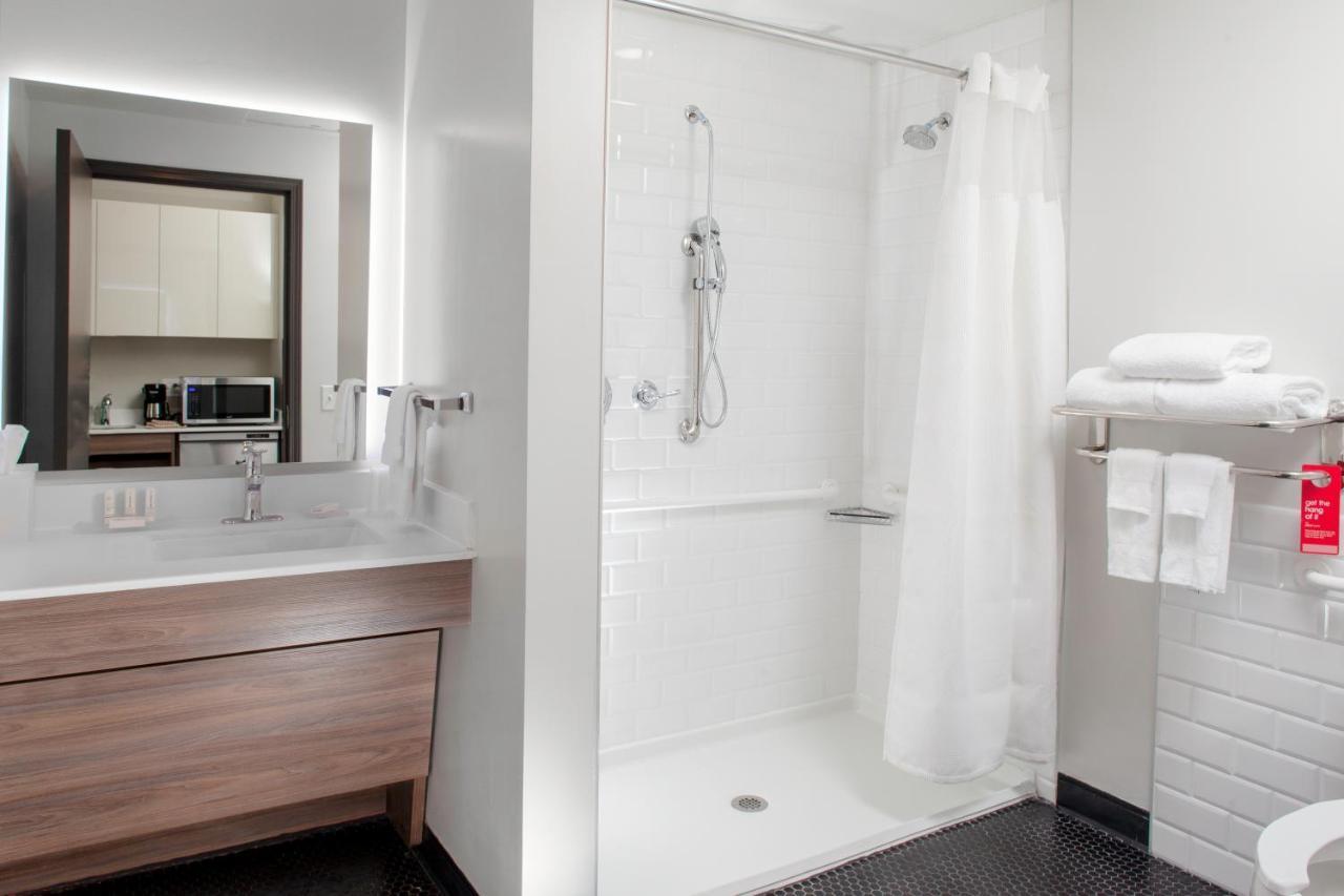 Fairfield Inn & Suites By Marriott Dallas Downtown Eksteriør bilde